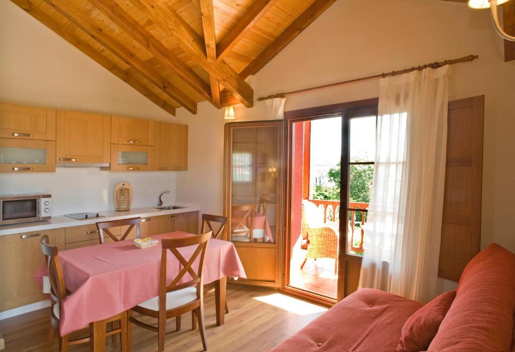 Apartamentos Rurales Antojanes Granda  エクステリア 写真