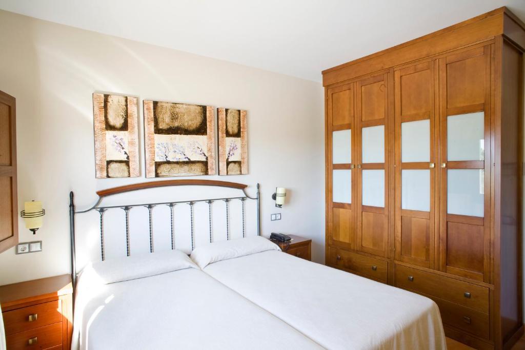 Apartamentos Rurales Antojanes Granda  エクステリア 写真