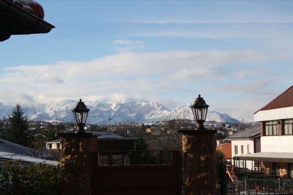 Apartamentos Rurales Antojanes Granda  エクステリア 写真